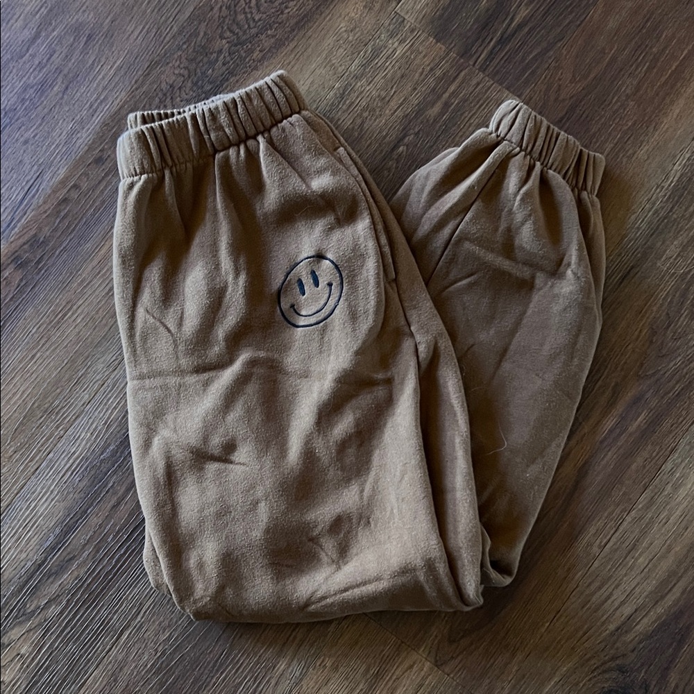 Smile Joggers